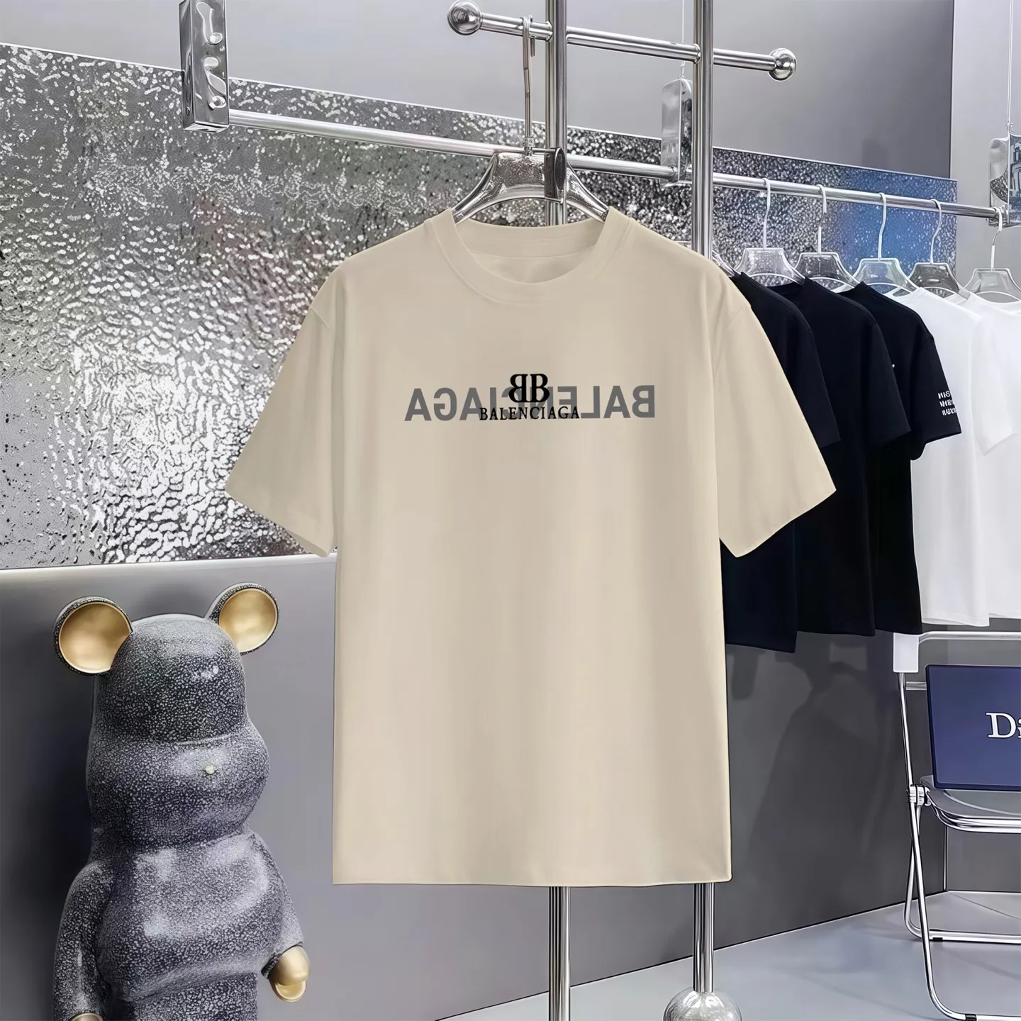 Balenciaga T 1:1 300 1×1 Same Style logo OS 200 ：Black，White， ，Red， Gray Size：XS-L